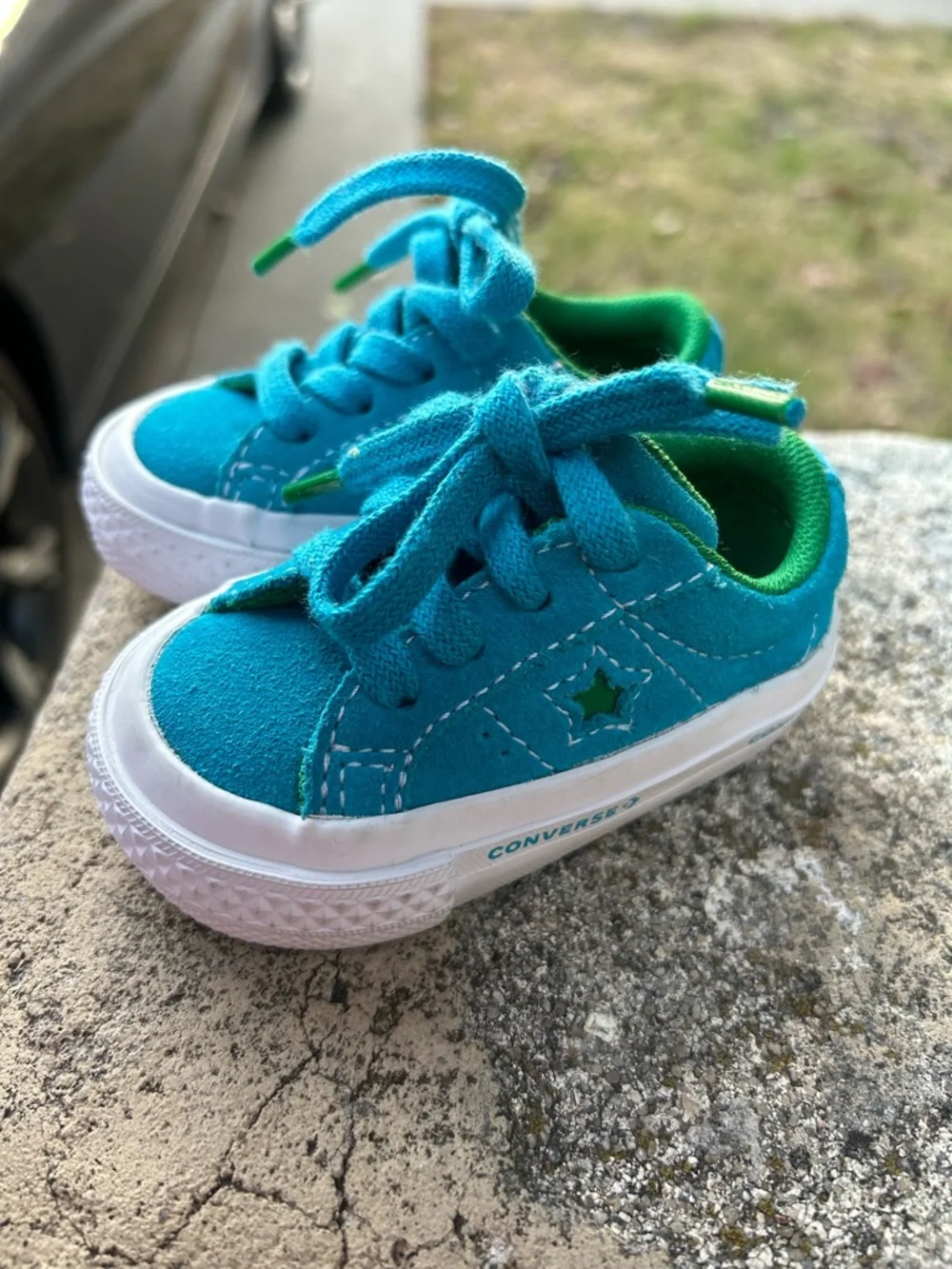 Converse Kids Teal and Green Low-Top Sneakers
